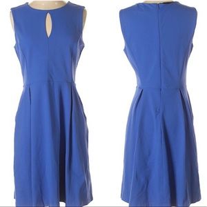 Keyhole Dress with Pockets